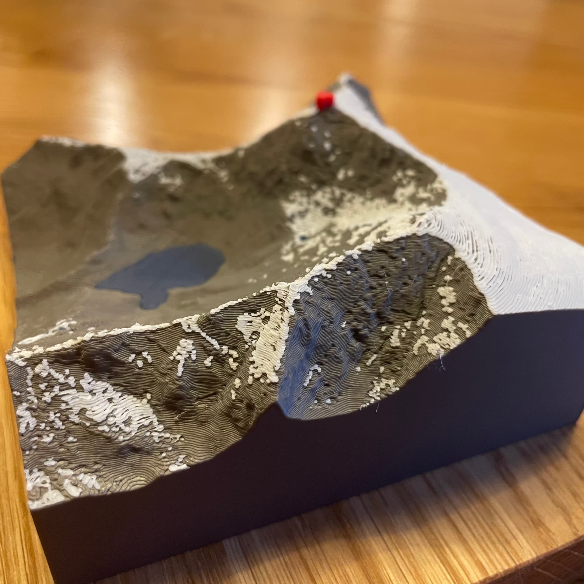 Side profile showing terrain layering